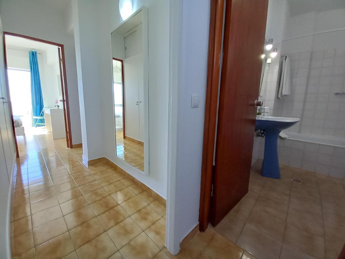 קווארטיירה Mira Atlantico 13- Terraco Com Vista Mar E Cidade, Wifi, 80Mt Praia מראה חיצוני תמונה