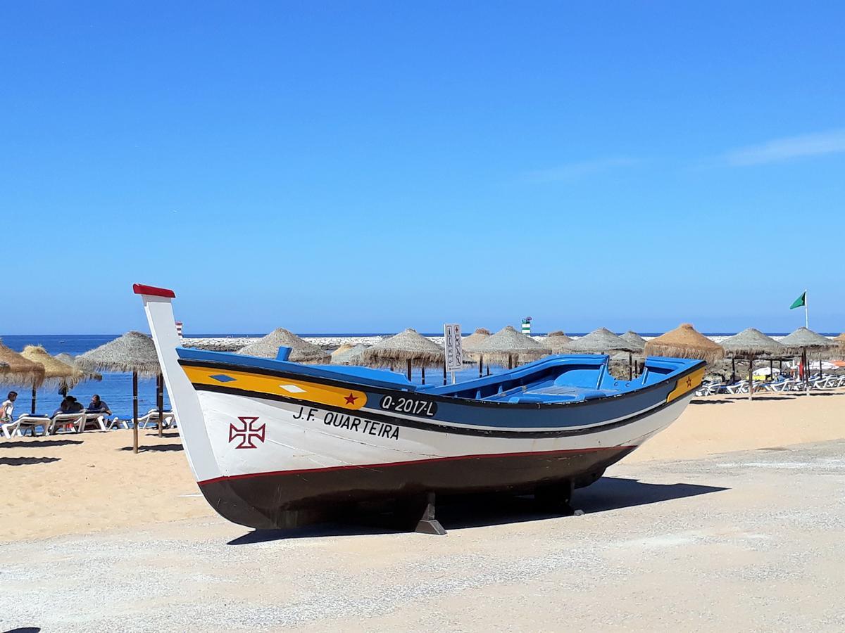 קווארטיירה Mira Atlantico 13- Terraco Com Vista Mar E Cidade, Wifi, 80Mt Praia מראה חיצוני תמונה